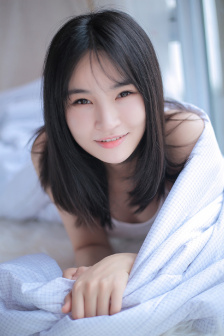 一个人看的视频免费高清在线观看